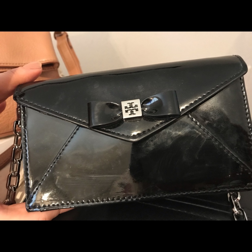 AUTHENTIC Tory Burch Black Small Clutch Crossbody